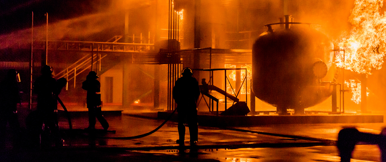 Fire Brigade battle a hazardous industrial fire